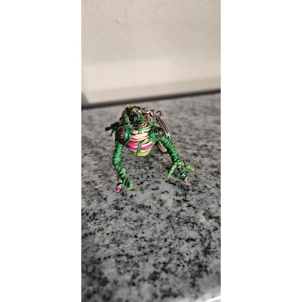 Frog keychain - Picture 4 of 6